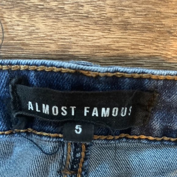 almost famous dark blue jeans size 5 - Picture 5 of 5